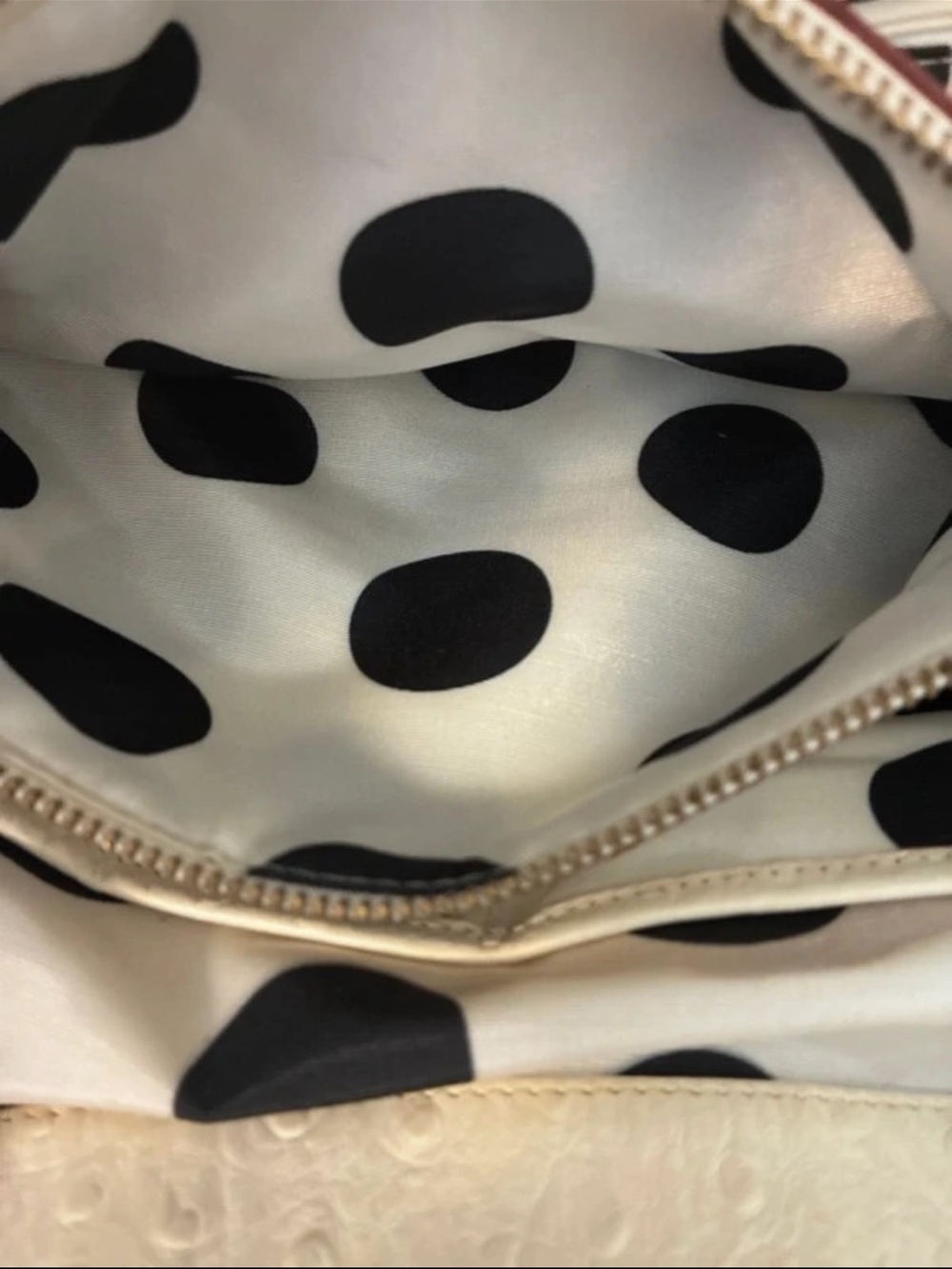 Kate Spade Stevie Hobo Bexley Embossed
Ostrich Leather Color Clotted Cream - Picture 9 of 13